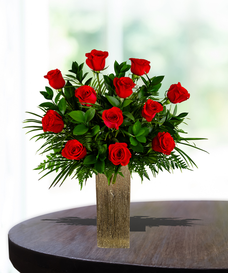 1 Dozen Roses in Designer Vase - Any Color
