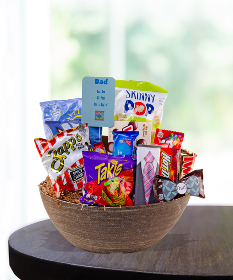 Father’s Day candy gift basket with assorted treats including Twix, Skittles, Starburst, and more in a gray container with bowtie and themed card for Dad