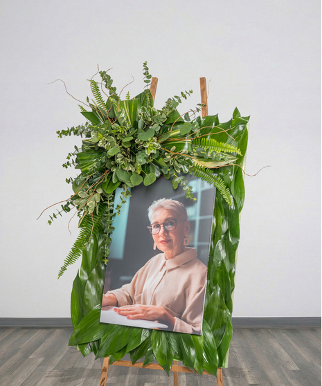 Sportsman's Paradise - Picture Frame Stand A