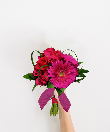 Glam Gala - Handheld Bouquet