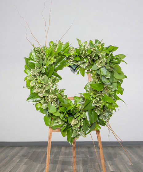 Sportsman's Paradise - Heart Stand