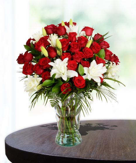 Medium Stem Rose Dozens with Oriental Lilies Delivered in Baton Rouge, Louisiana