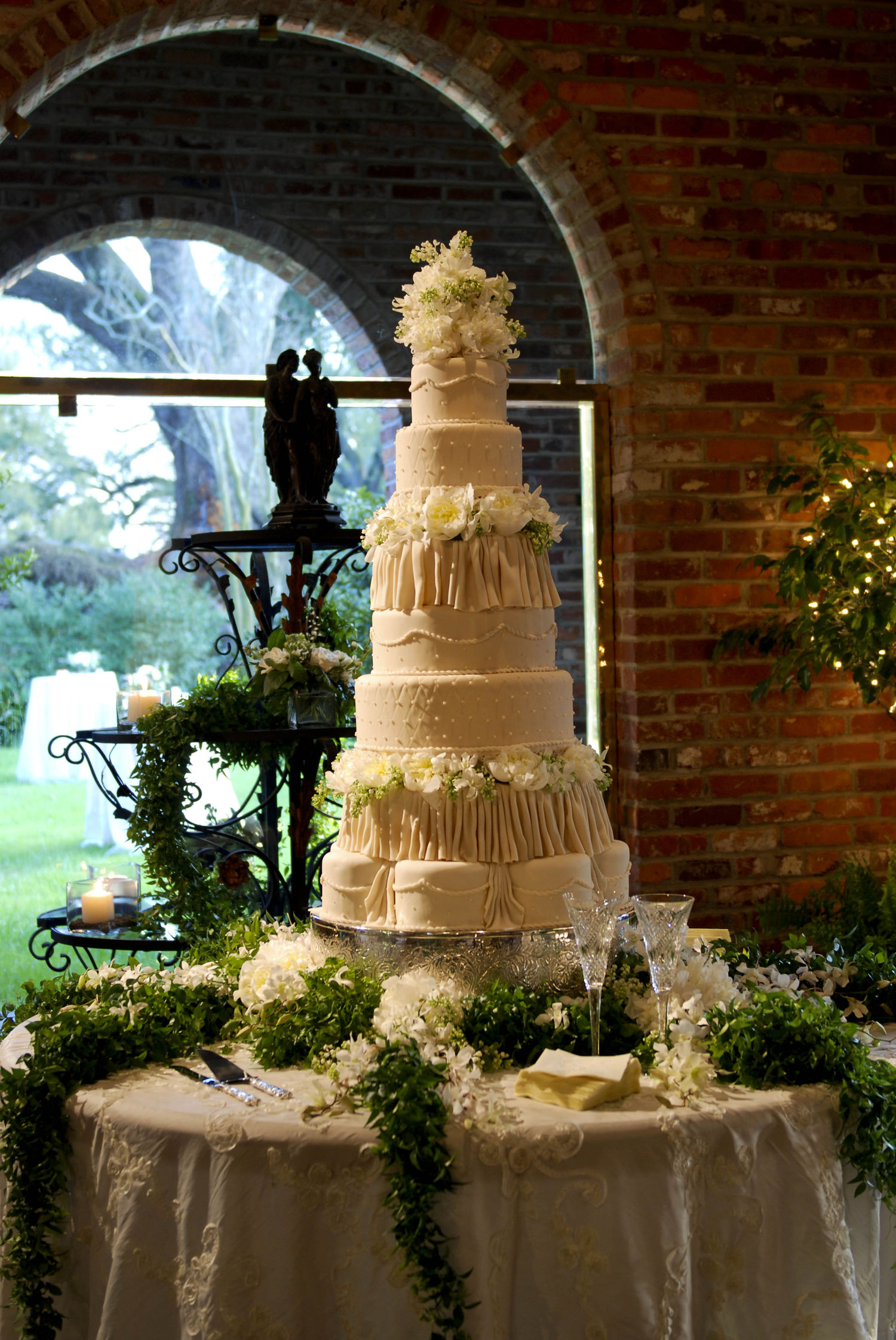 Baton Rouge Cake Decoration